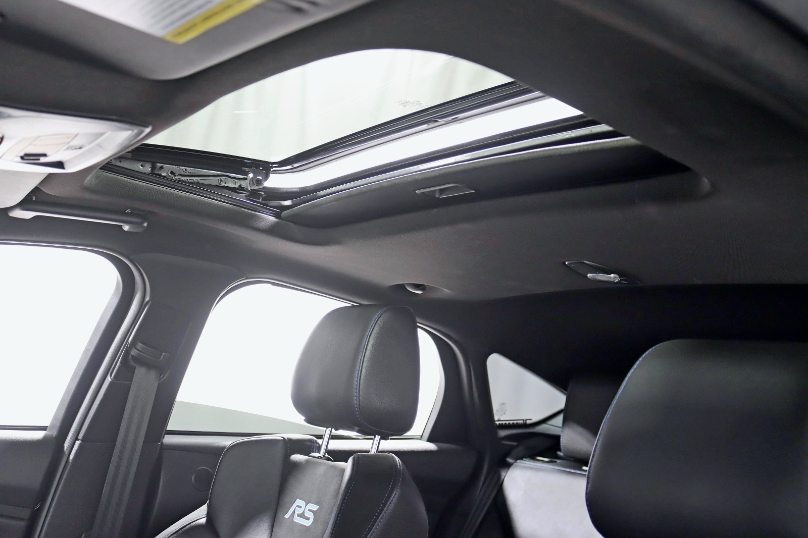 2017 FORD FOCUS - Image 32