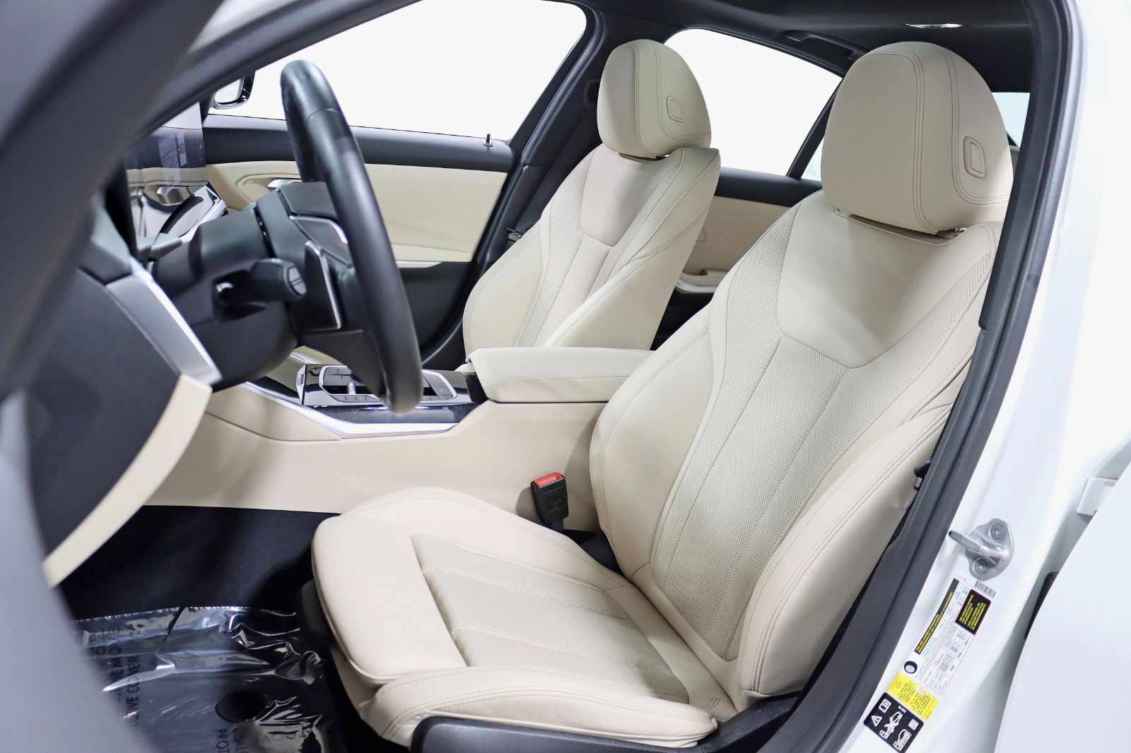 2023 BMW 330I - Image 30