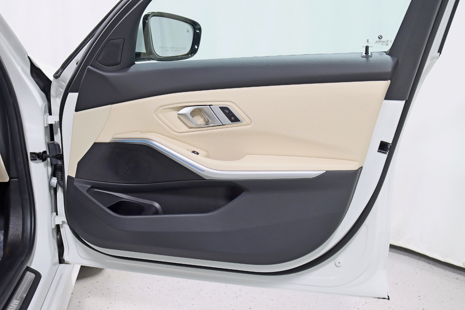 2023 BMW 330I - Image 37