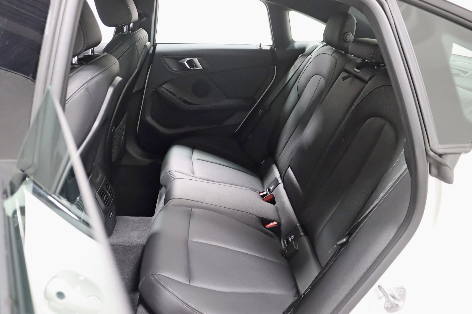 2023 BMW M235I - Image 31