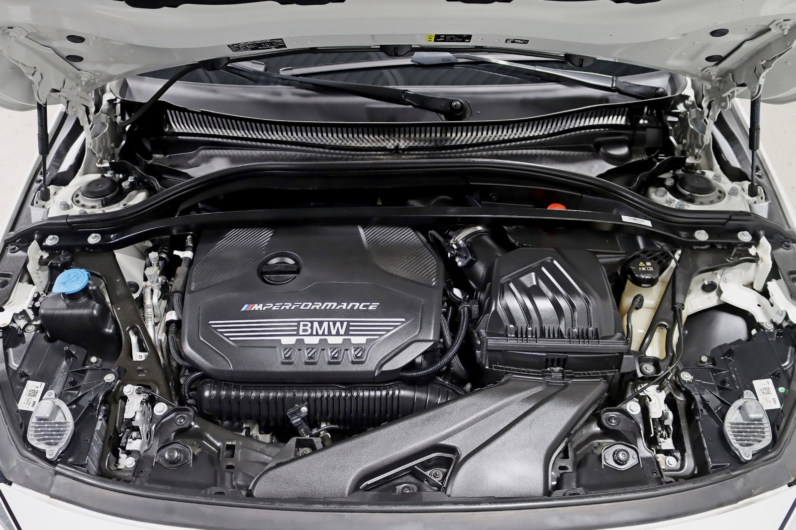 2023 BMW M235I - Image 40