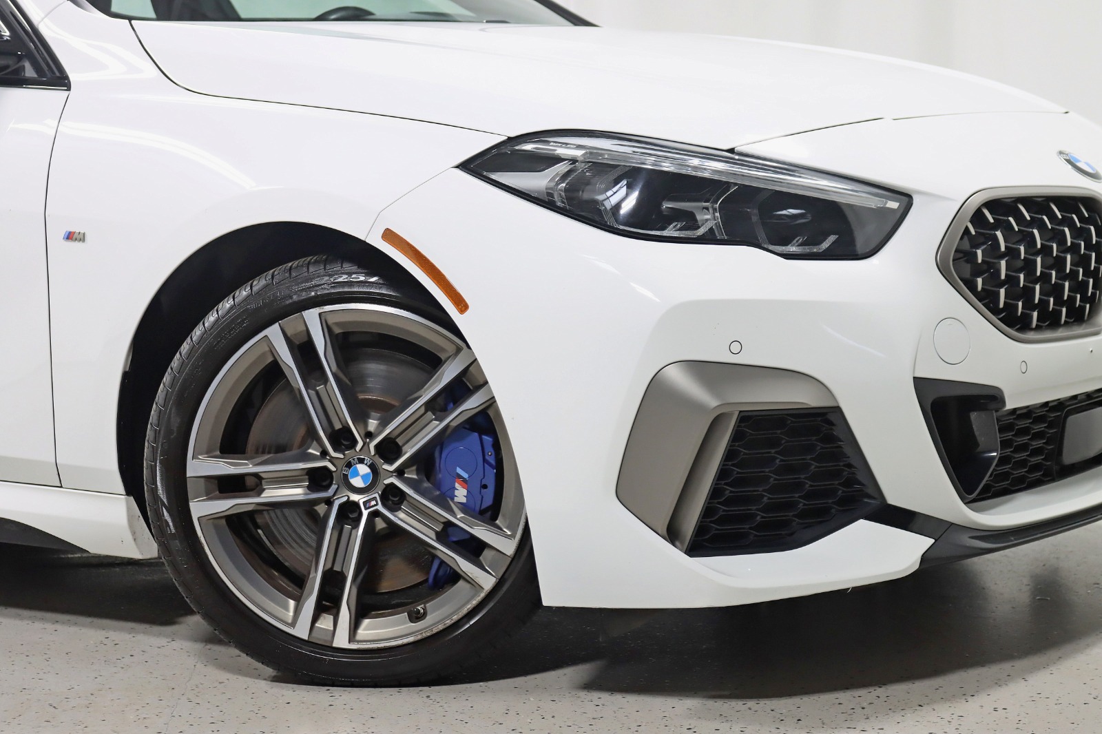 2023 BMW M235I - Image 6