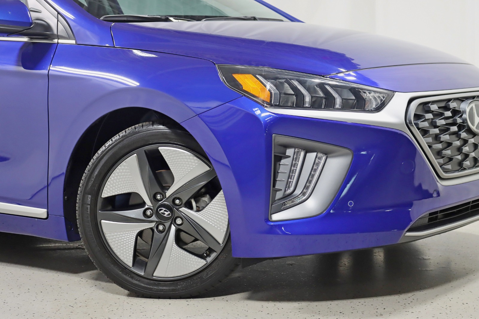 Used 2022 Hyundai IONIQ Hybrid Limited For Sale (Sold) | Chicago