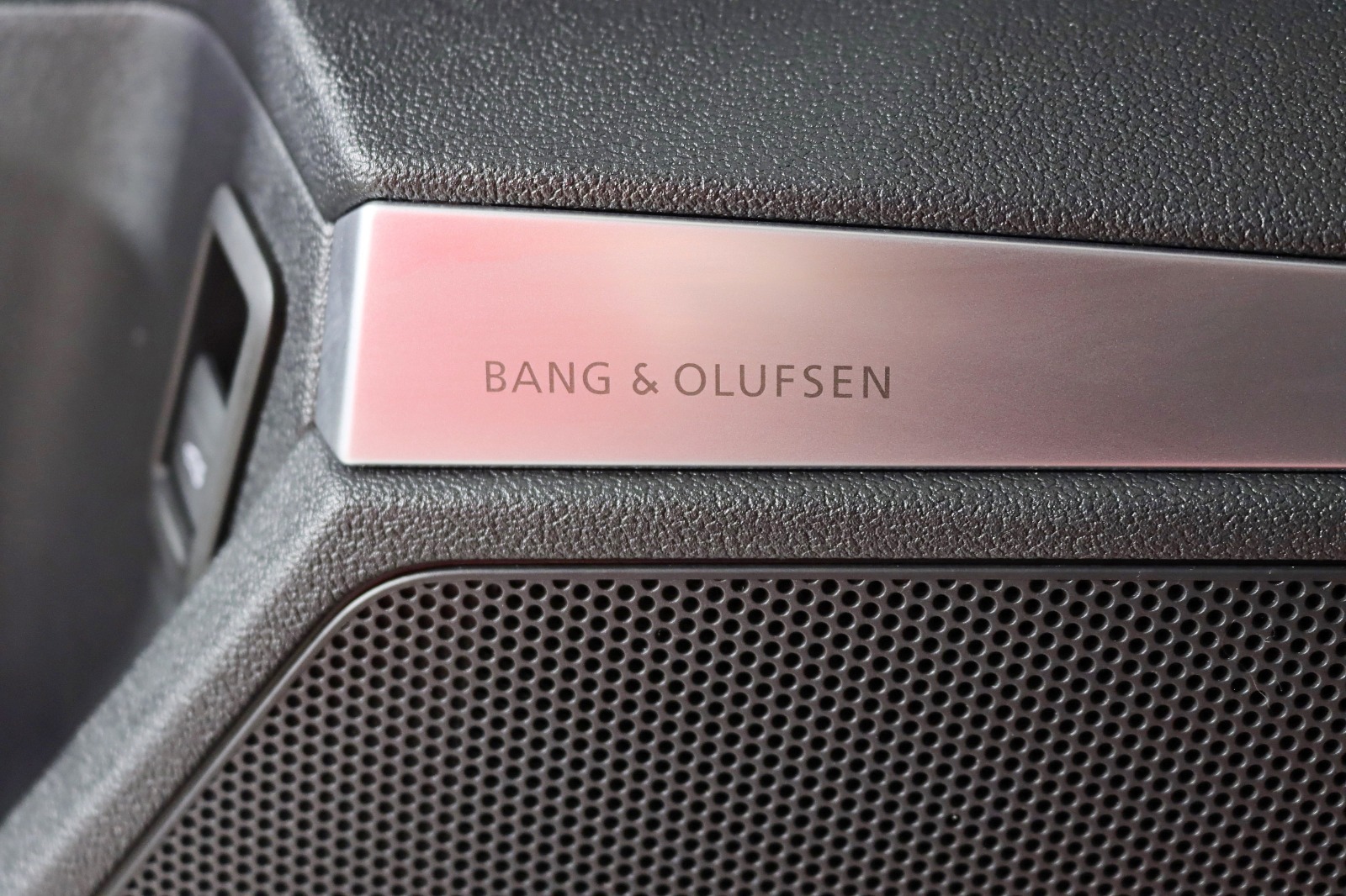 2023 AUDI S3 - Image 32