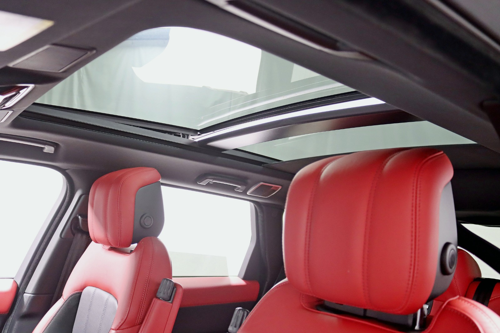 2021 LAND ROVER RANGE ROVER SPORT - Image 33