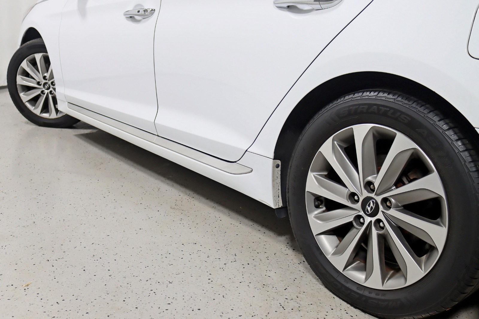 2015 Hyundai Sonata Sport photo 11