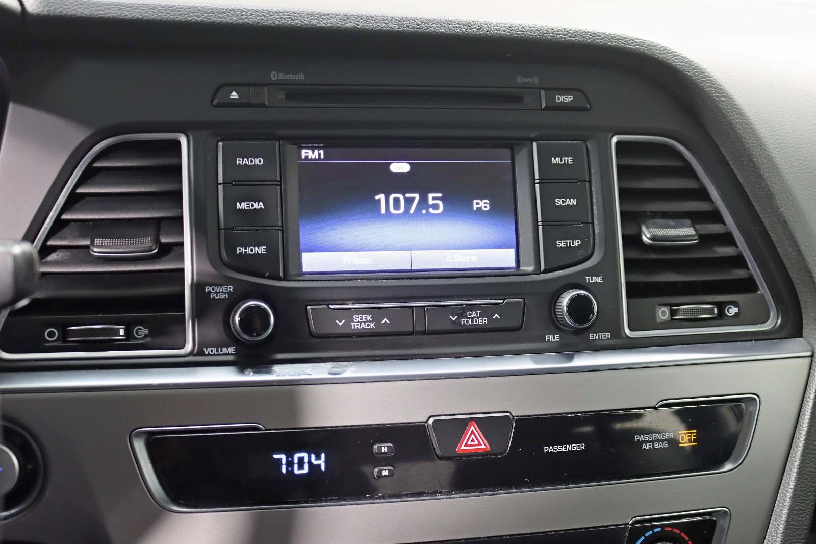 2015 Hyundai Sonata Sport photo 17