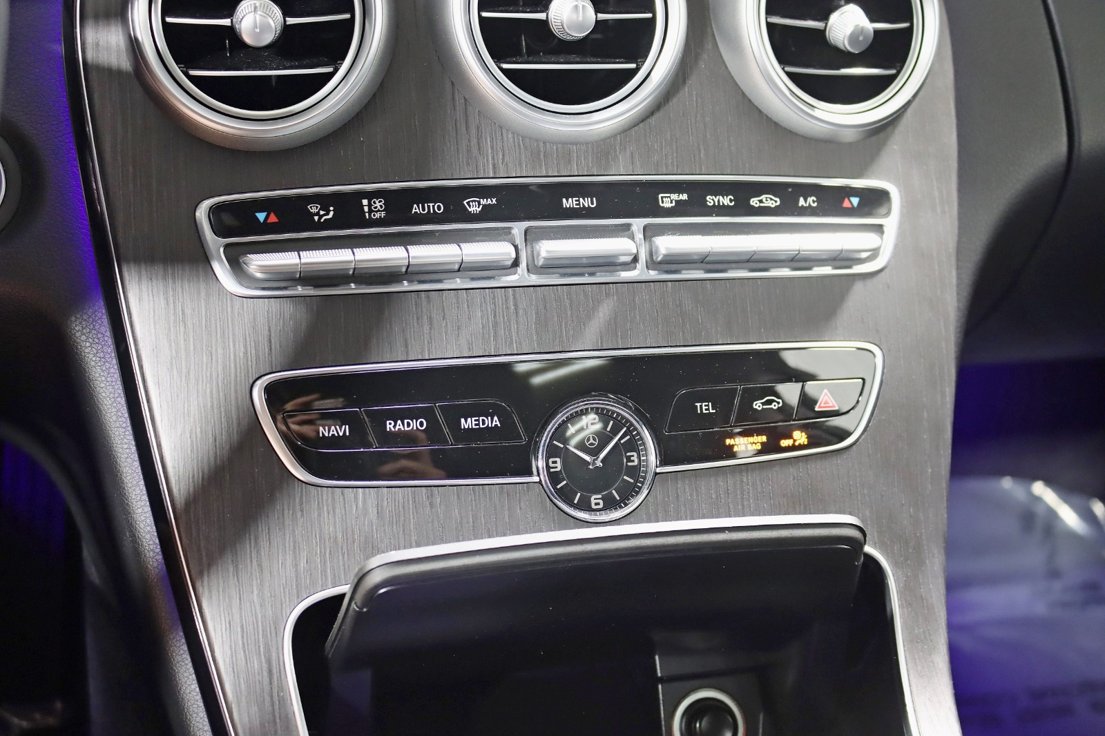 2021 MERCEDES-BENZ C-CLASS - Image 24