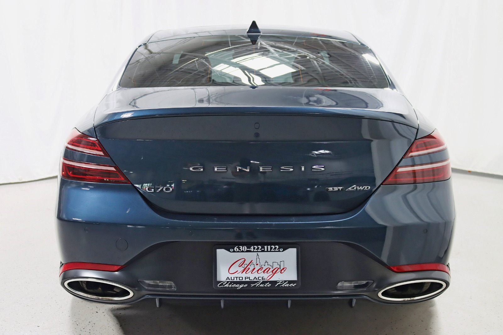 2022 GENESIS G70 - Image 14