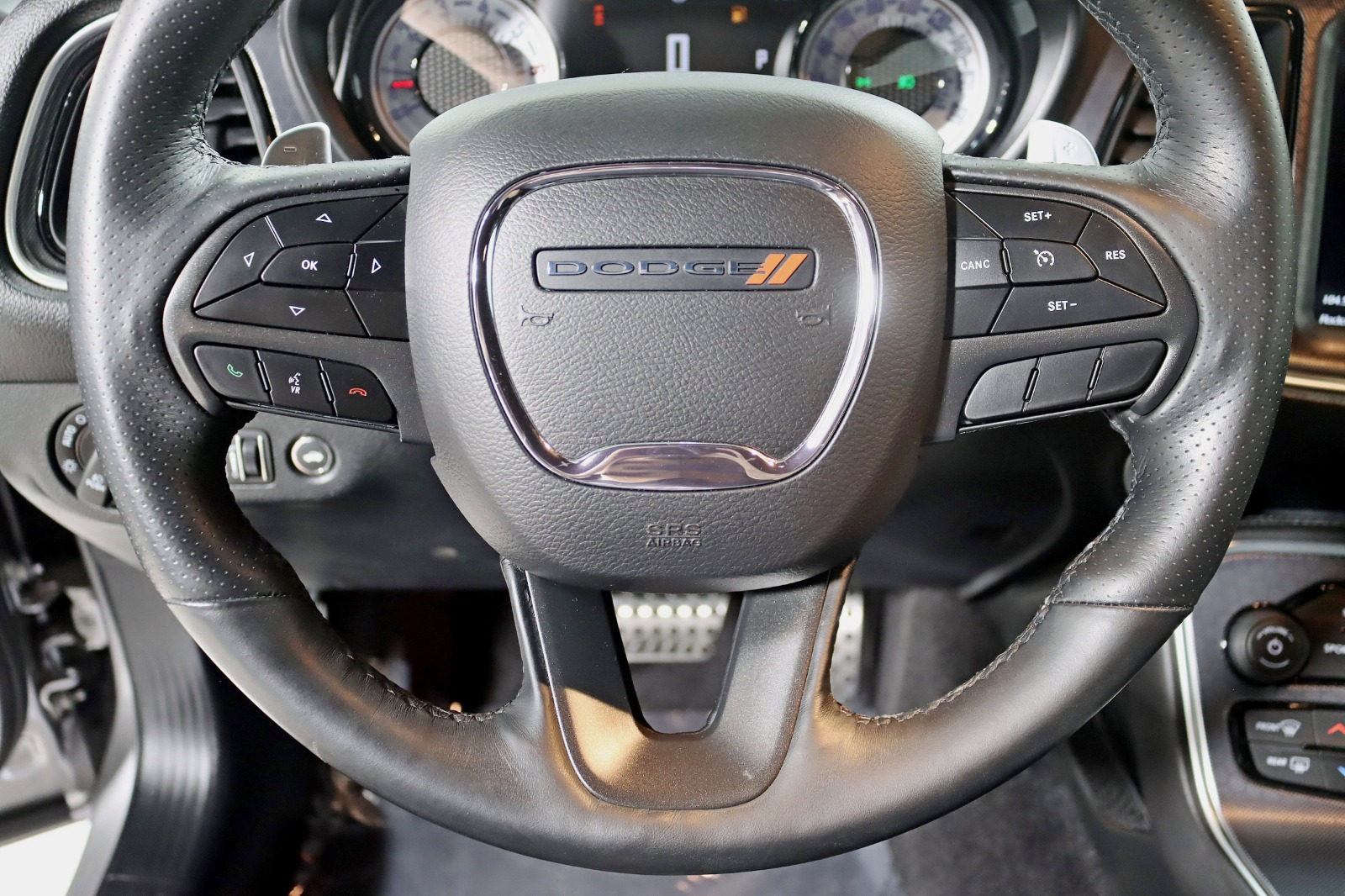 2018 DODGE CHALLENGER - Image 17