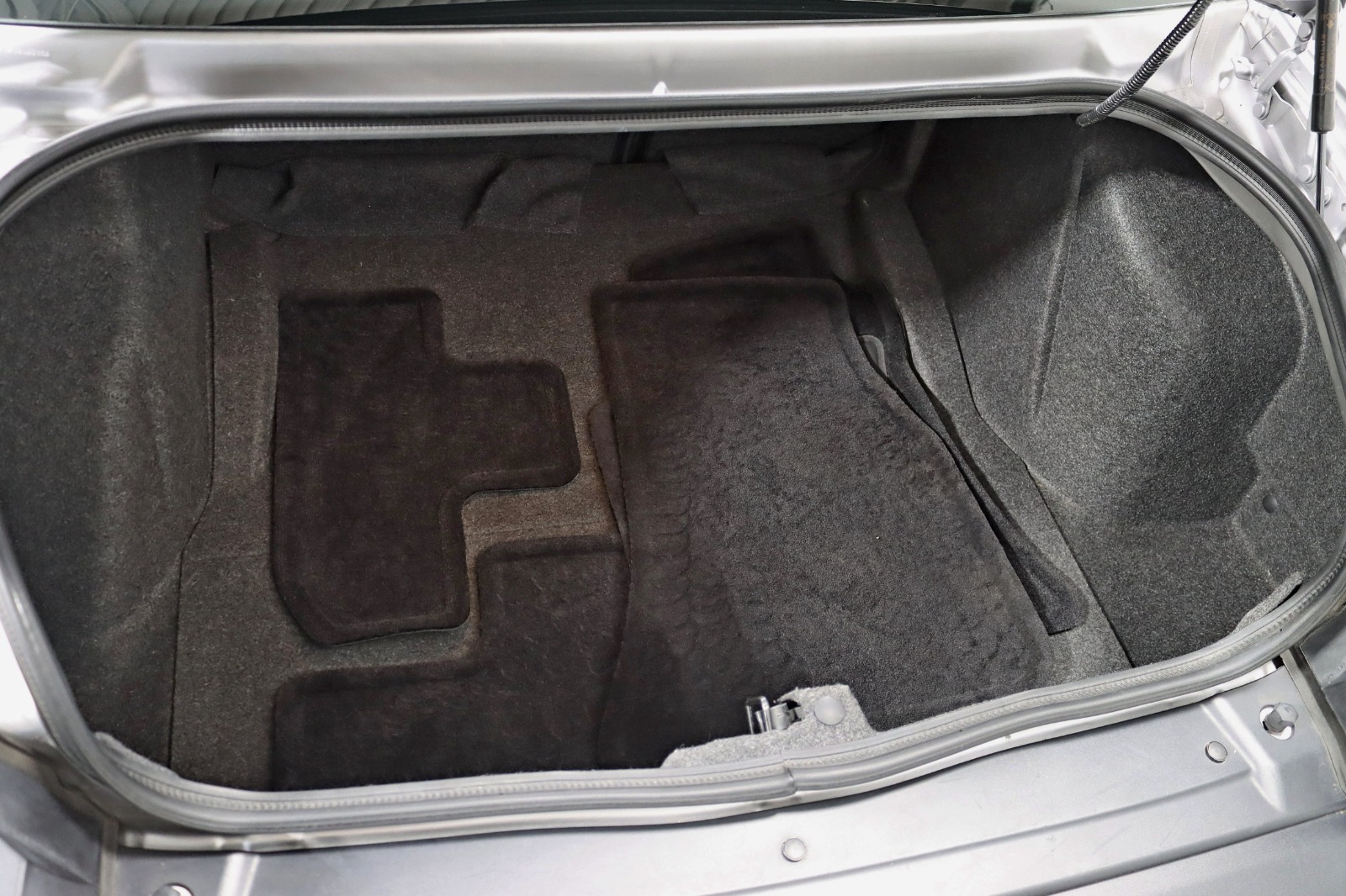 2018 DODGE CHALLENGER - Image 34