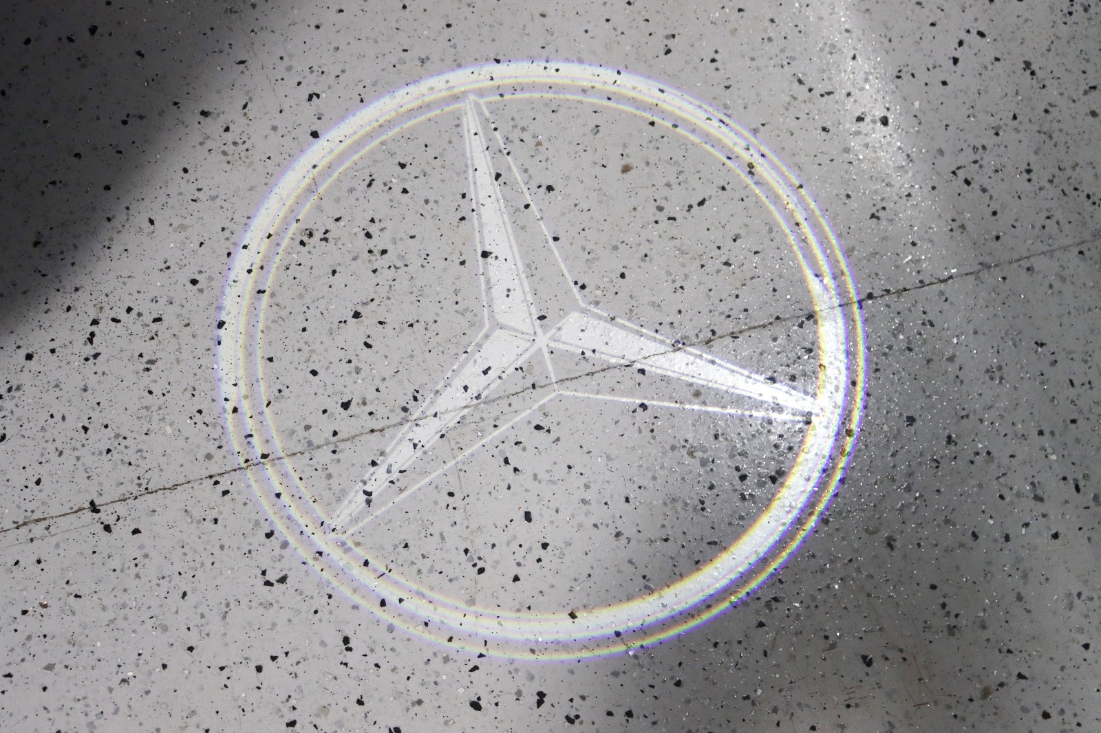 2023 MERCEDES-BENZ EQE-CLASS SEDAN - Image 40