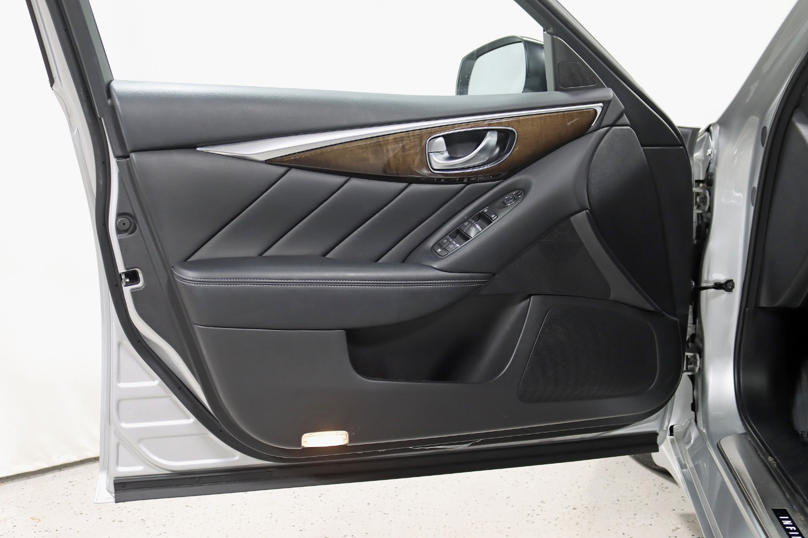 2019 INFINITI Q50 - Image 29