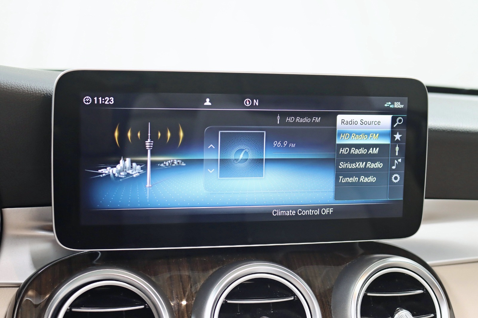 2019 MERCEDES-BENZ C-CLASS - Image 26