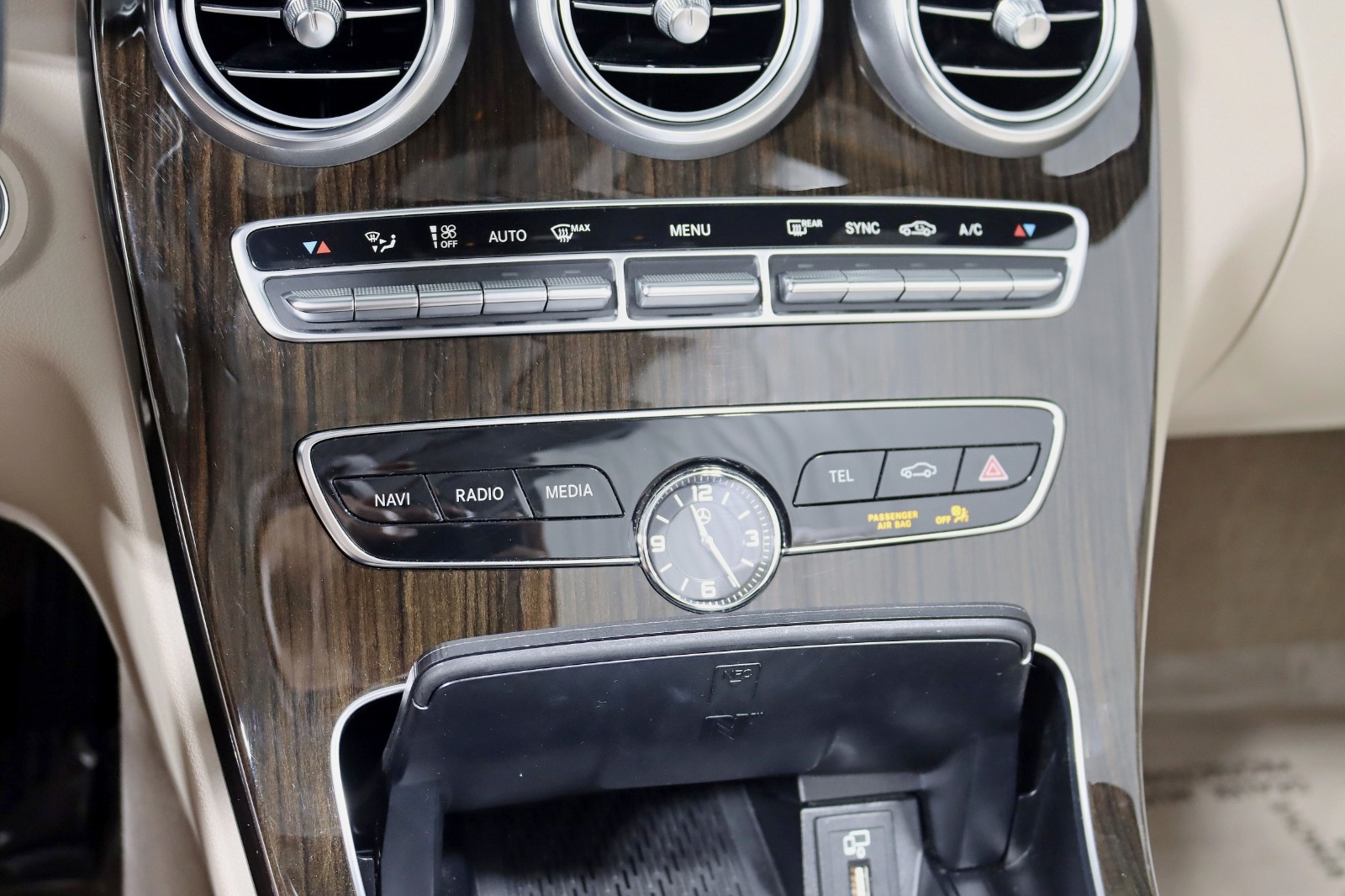 2019 MERCEDES-BENZ C-CLASS - Image 29