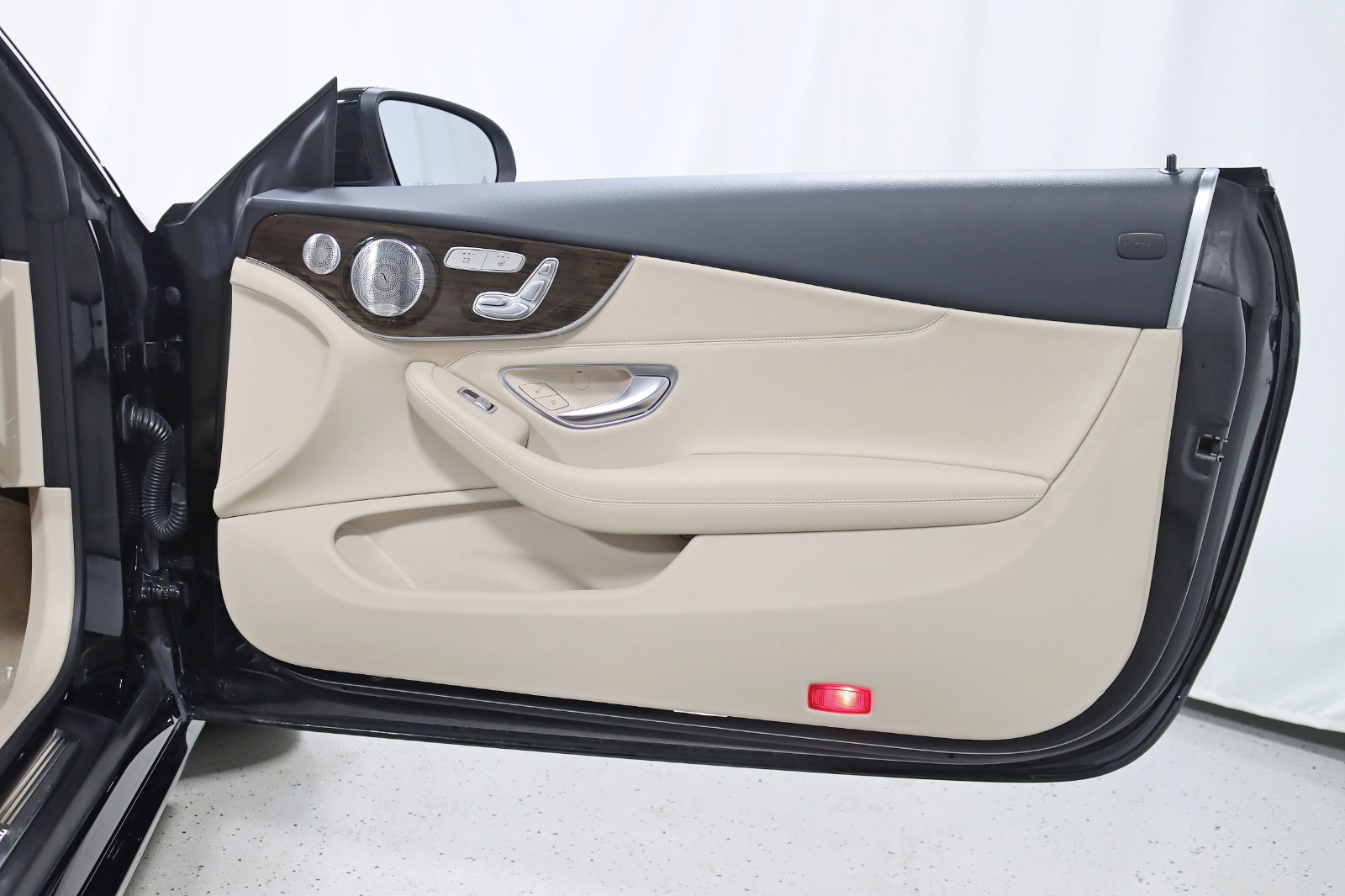 2019 MERCEDES-BENZ C-CLASS - Image 37