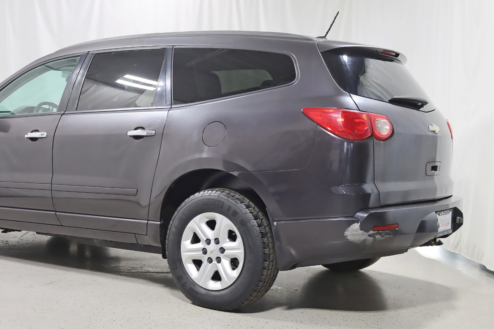 2011 Chevrolet Traverse LS photo 9