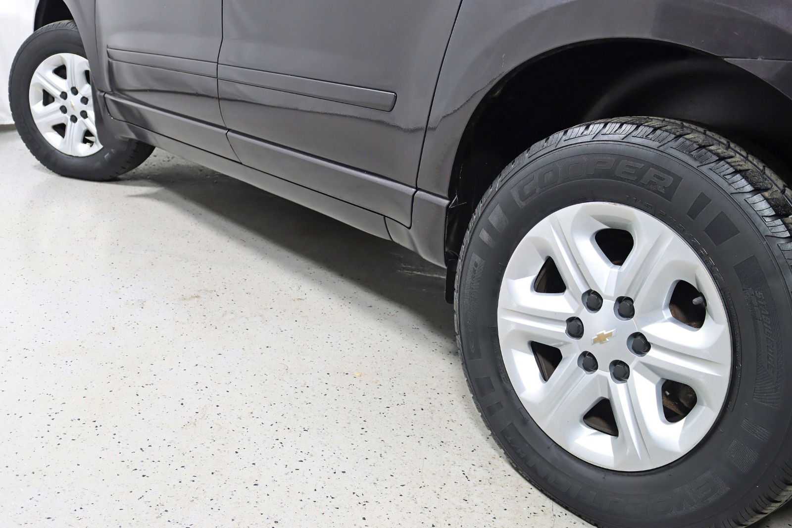 2011 Chevrolet Traverse LS photo 11