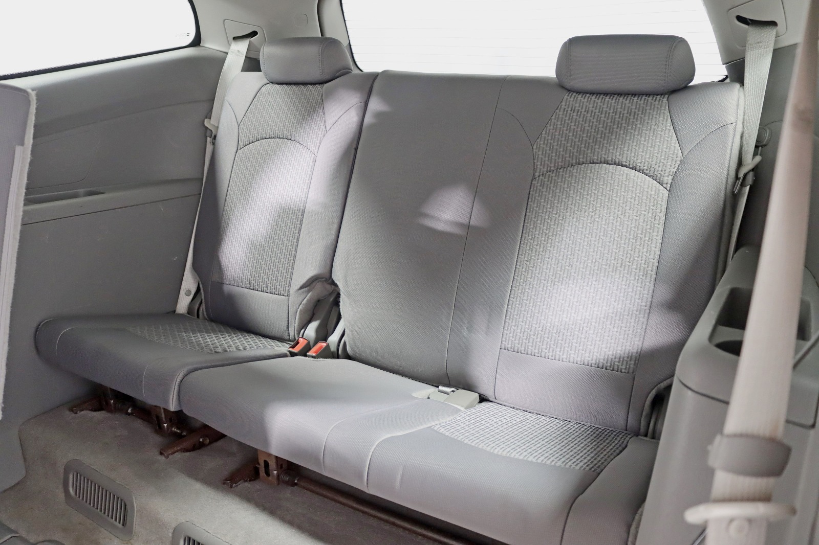 2011 Chevrolet Traverse LS photo 21