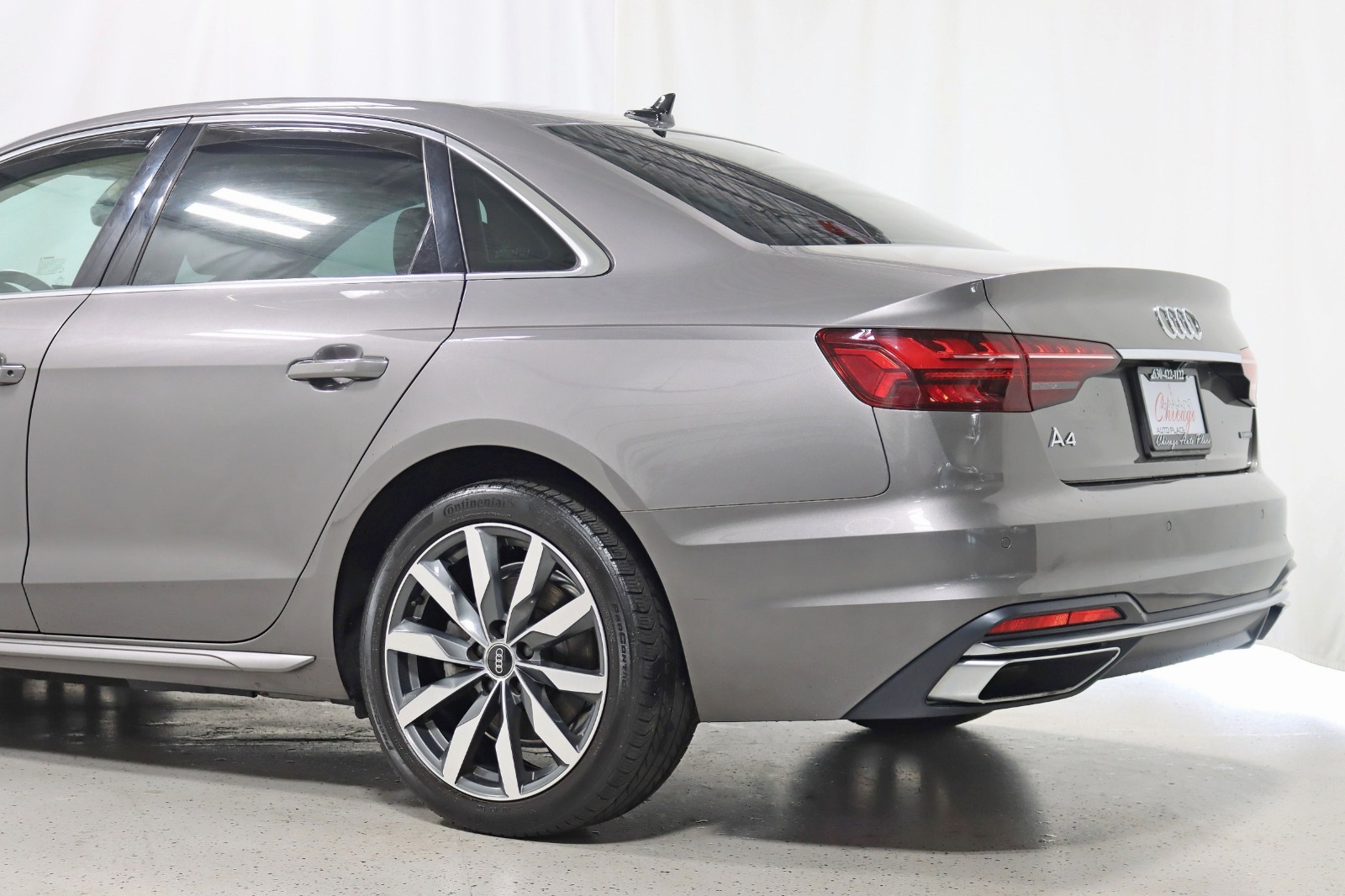 2021 AUDI A4 - Image 11