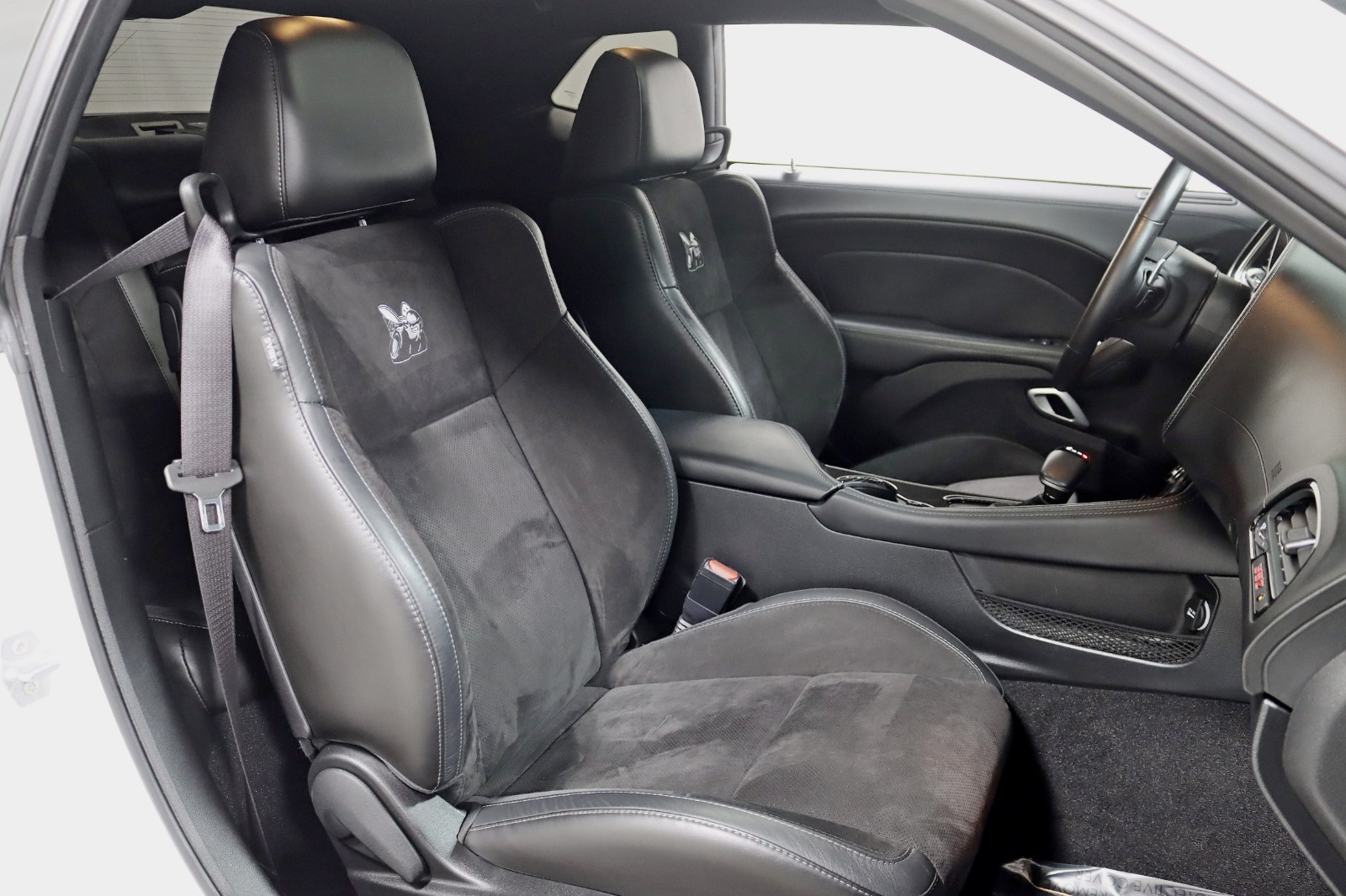 2021 DODGE CHALLENGER - Image 27