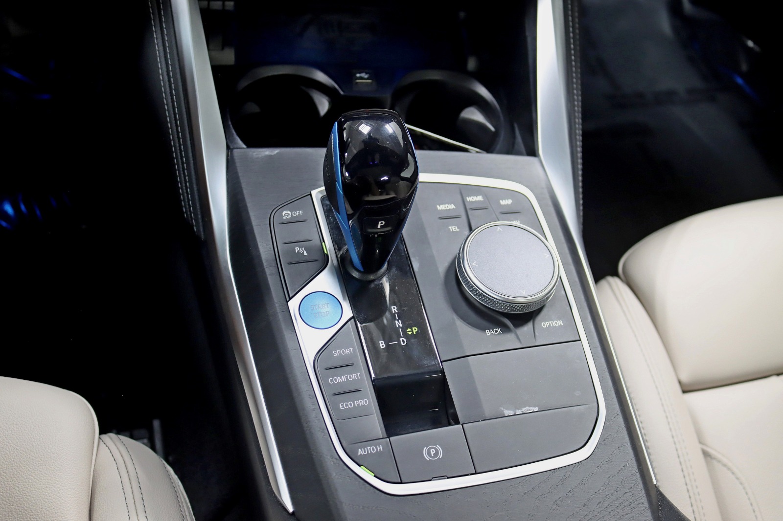 2022 BMW I4 - Image 26