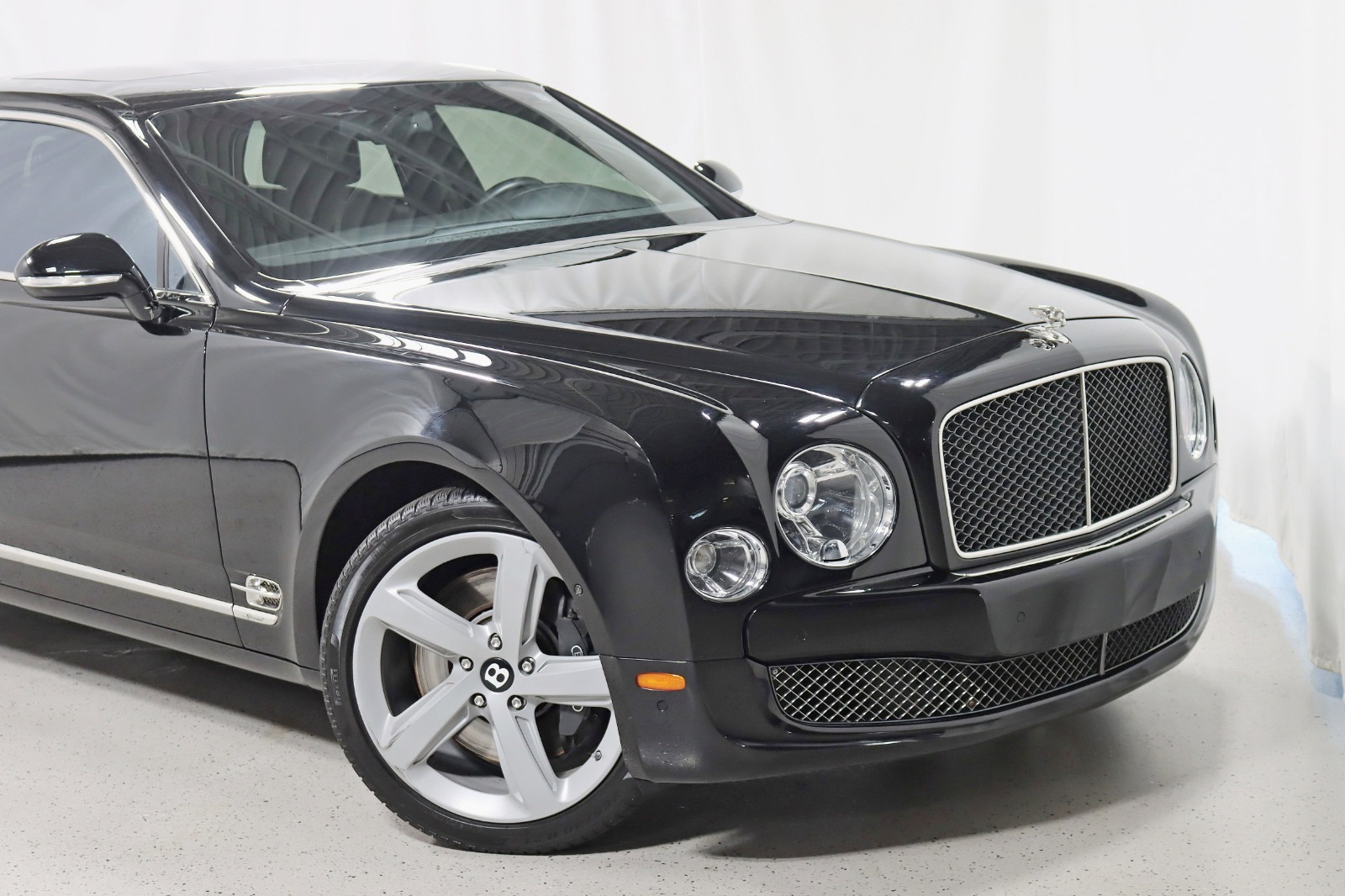 2016 Bentley Mulsanne Speed photo 2