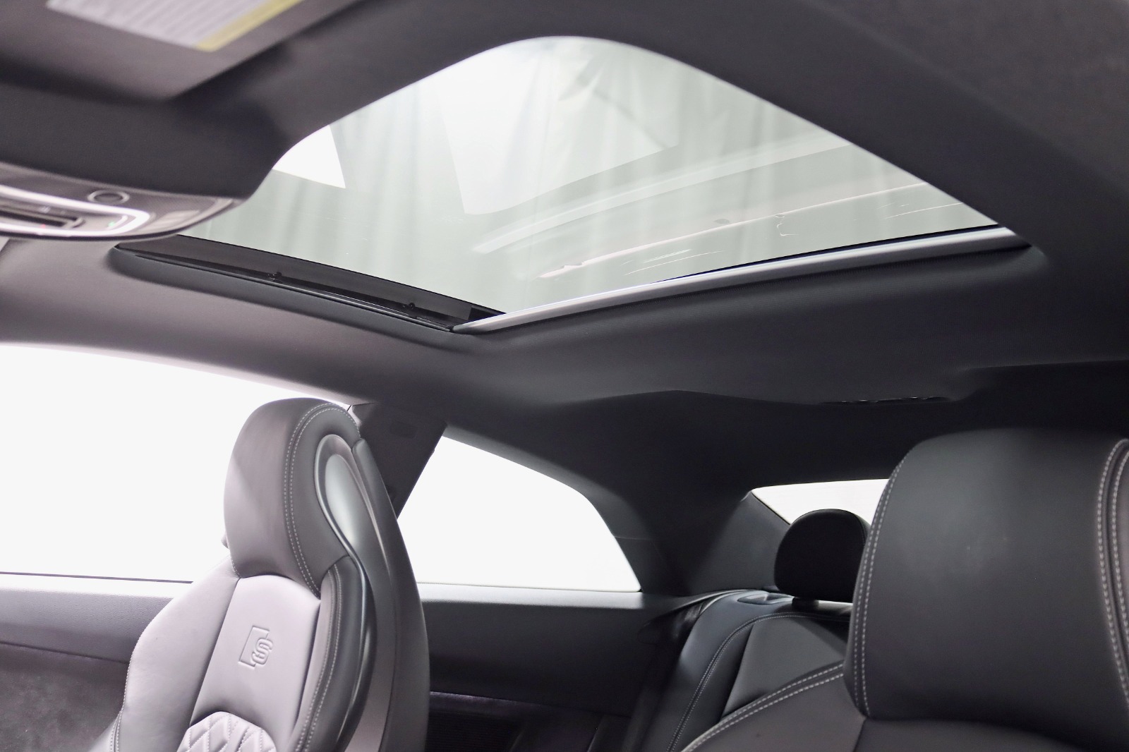 2019 AUDI S5 - Image 30