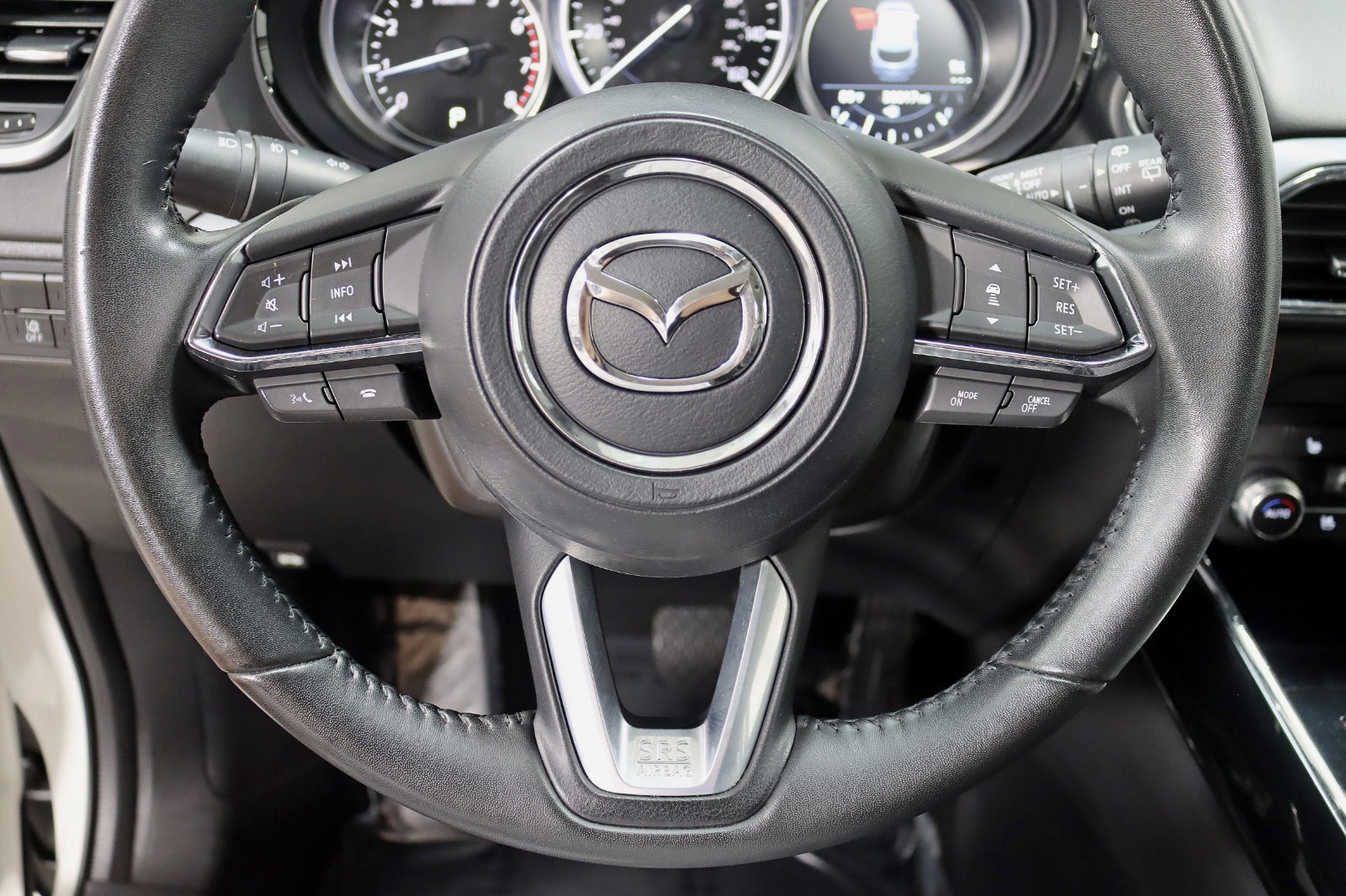 2022 MAZDA CX-9 - Image 17