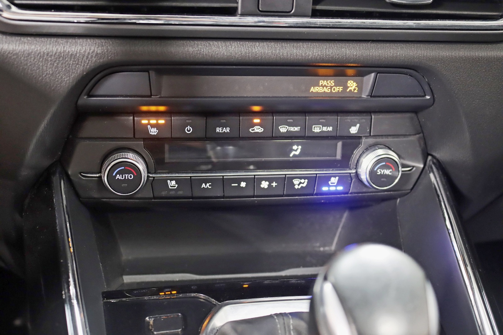 2022 MAZDA CX-9 - Image 24