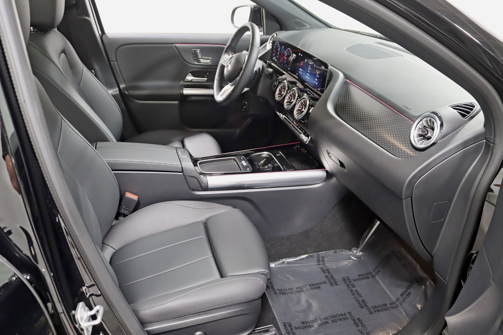 2025 MERCEDES-BENZ GLA-CLASS - Image 32