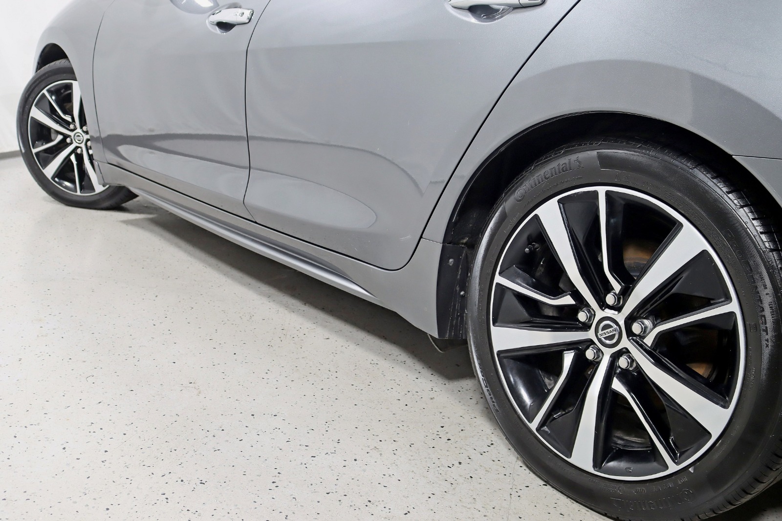 2022 NISSAN MAXMA SL ADAPT - Image 13