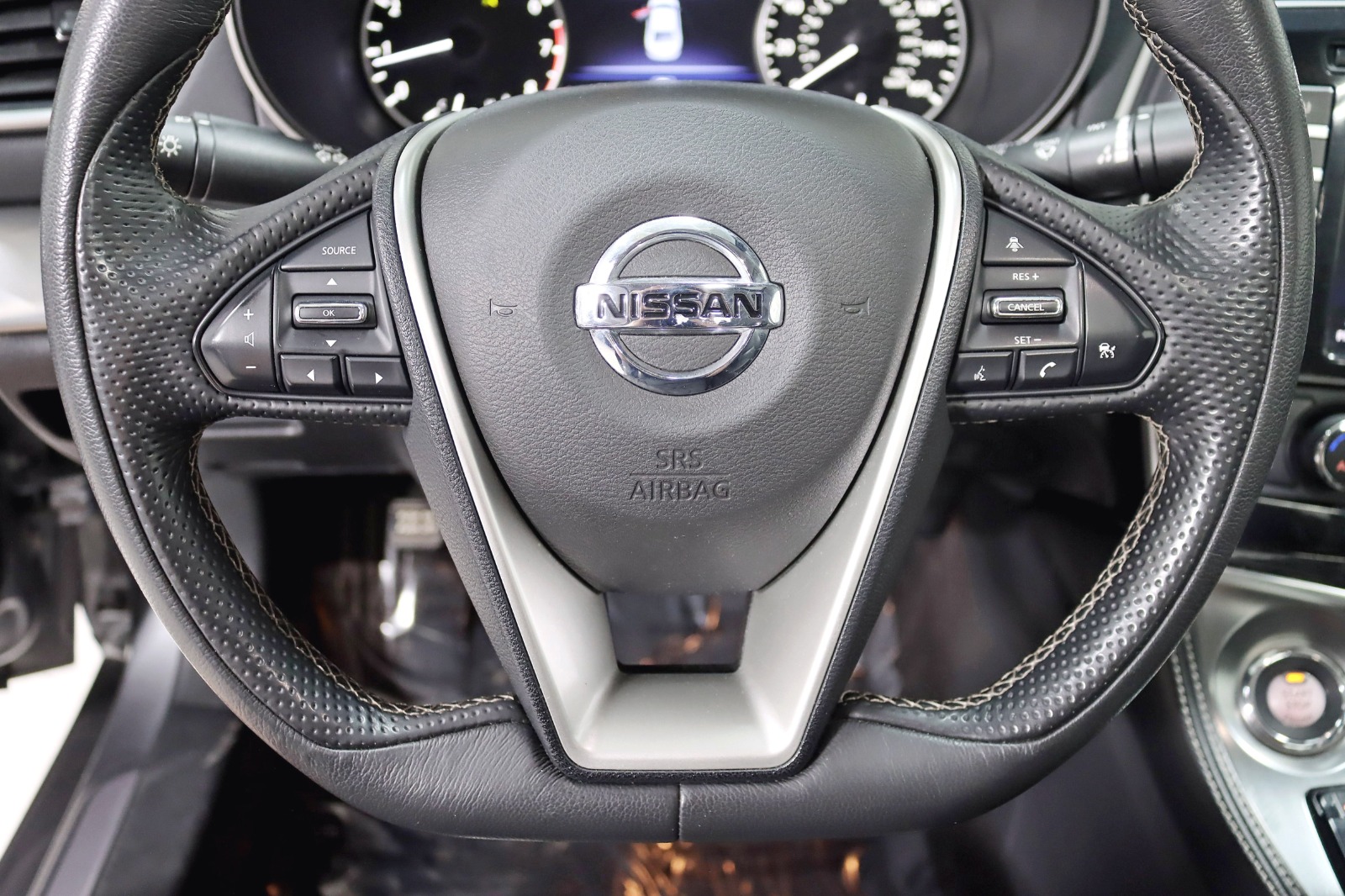 2022 NISSAN MAXMA SL ADAPT - Image 17