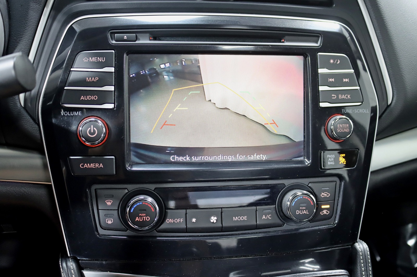 2022 NISSAN MAXMA SL ADAPT - Image 21