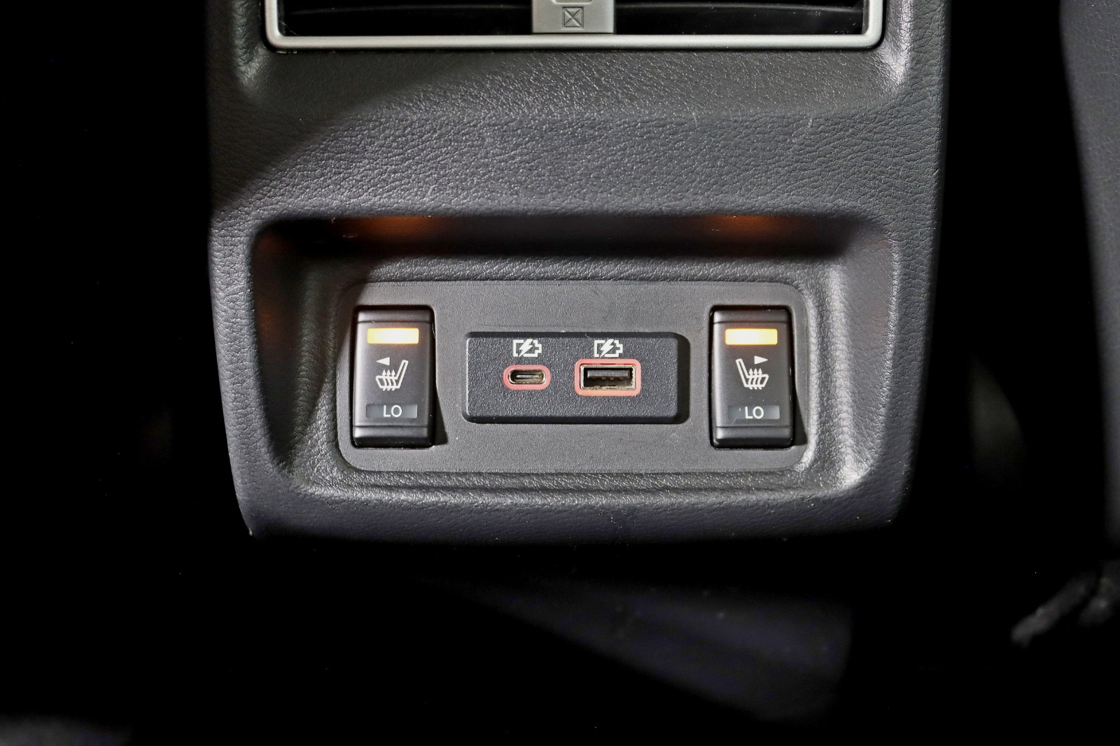 2022 NISSAN MAXMA SL ADAPT - Image 25