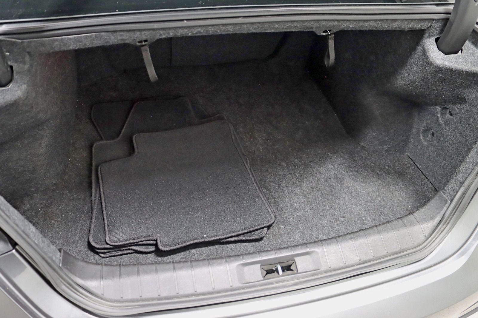 2022 NISSAN MAXMA SL ADAPT - Image 37