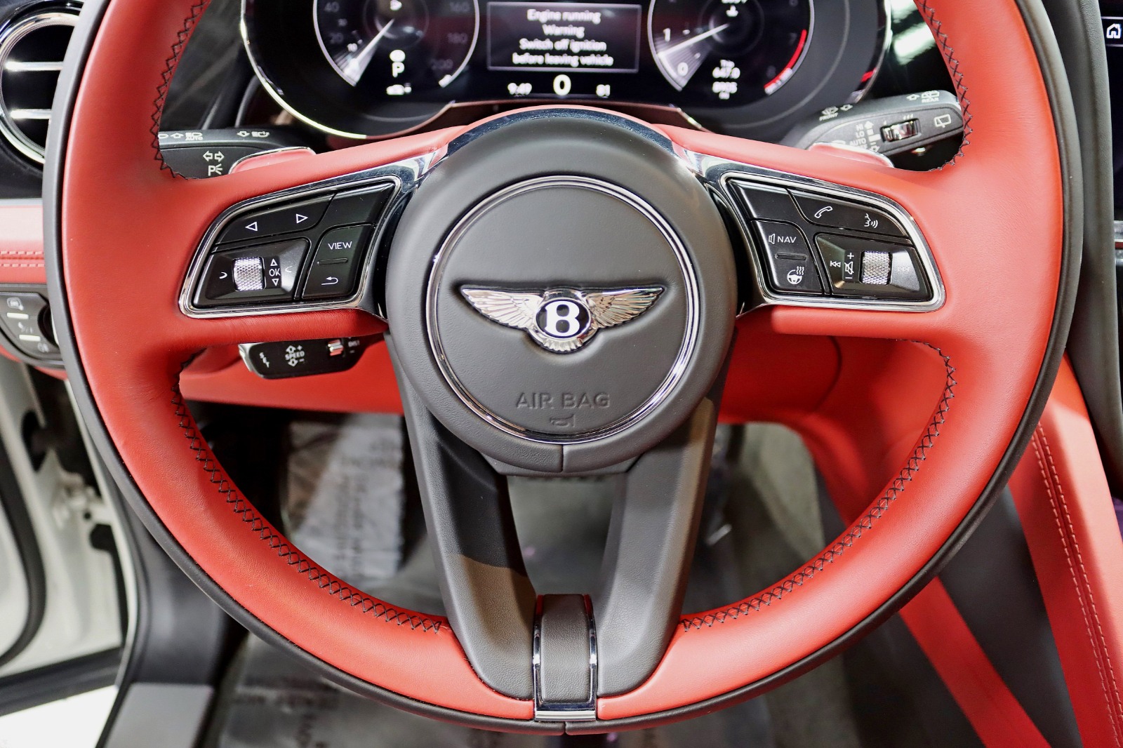 2022 BENTLEY BENTAYGA - Image 18