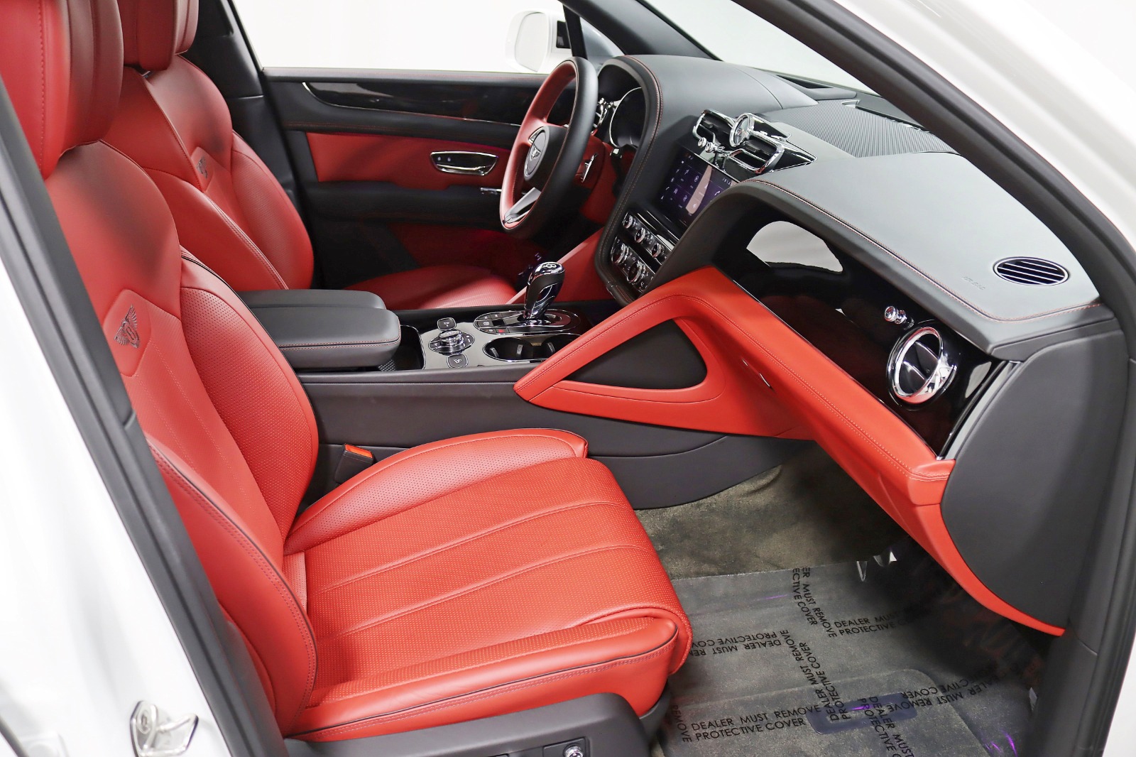 2022 BENTLEY BENTAYGA - Image 40