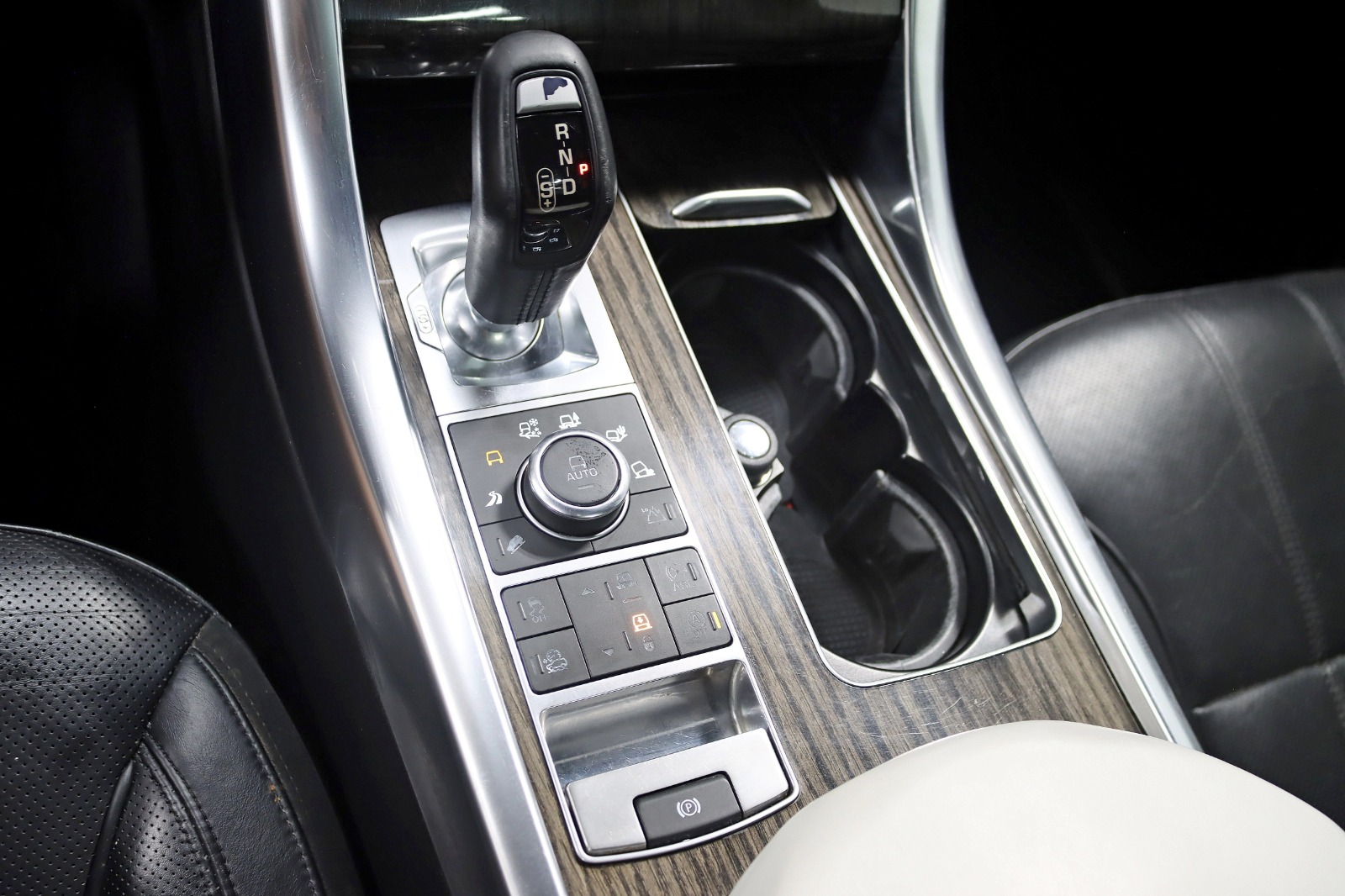 2016 LAND ROVER RANGE ROVER SPORT - Image 25