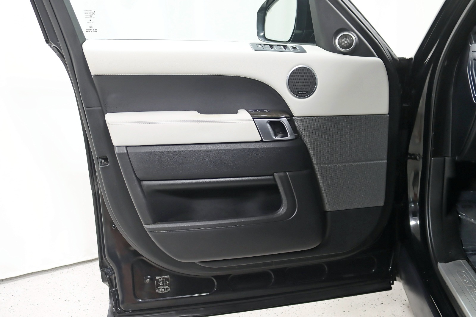 2016 LAND ROVER RANGE ROVER SPORT - Image 34