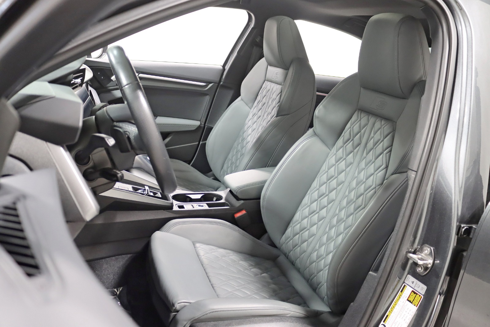 2023 AUDI S3 - Image 27