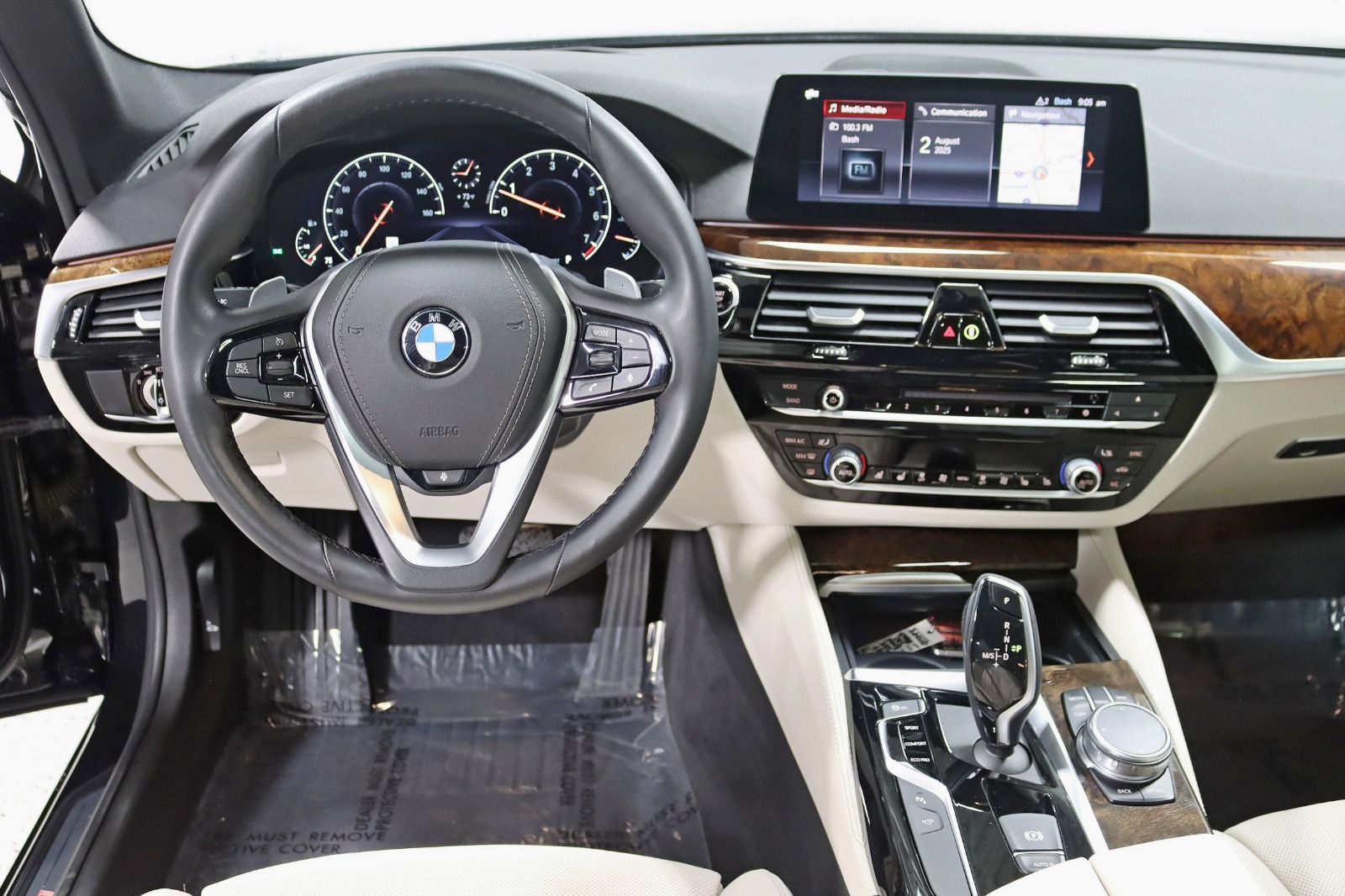 2019 BMW 530I - Image 16