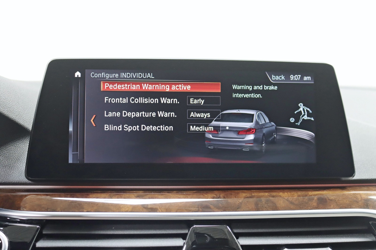 2019 BMW 530I - Image 26