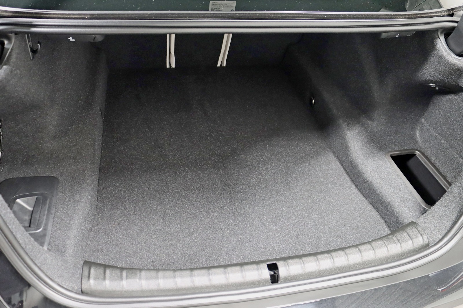 2019 BMW 530I - Image 44