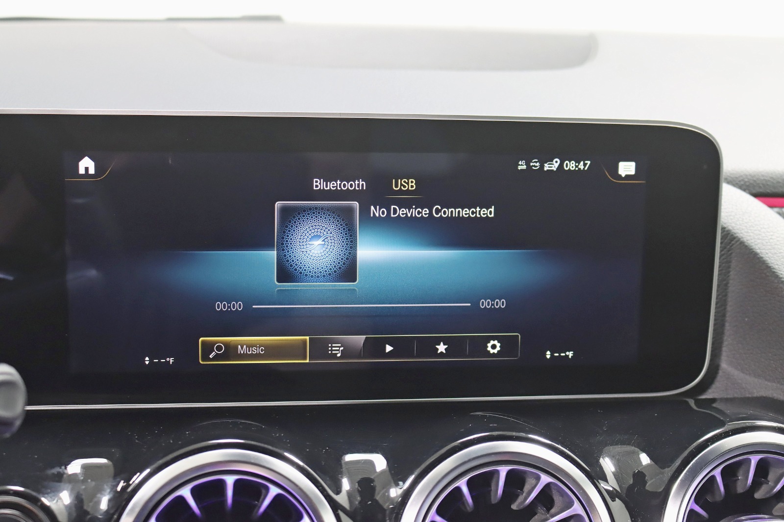 2021 MERCEDES-BENZ GLA-CLASS - Image 22