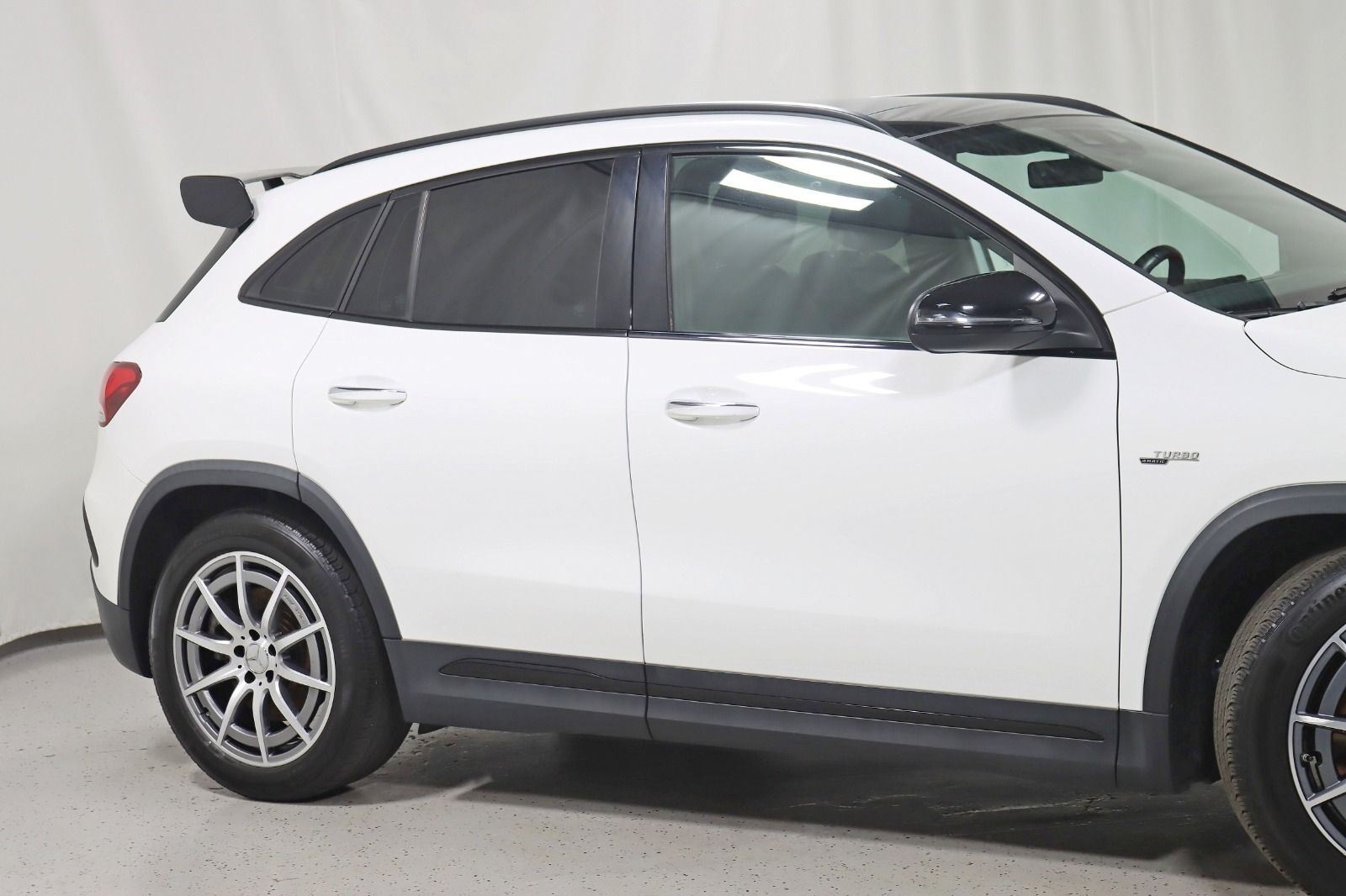 2021 MERCEDES-BENZ GLA-CLASS - Image 4