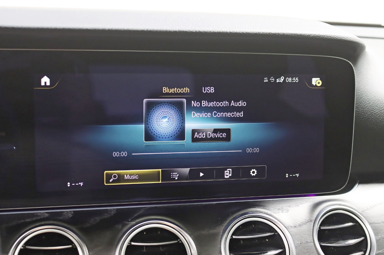 2021 MERCEDES-BENZ E-CLASS - Image 25