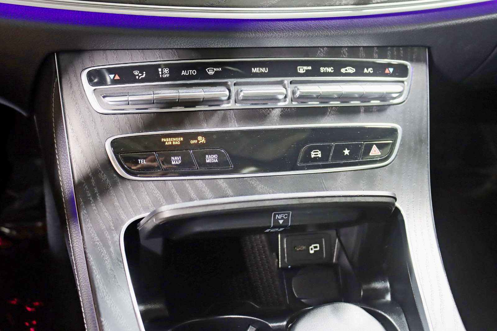 2021 MERCEDES-BENZ E-CLASS - Image 29