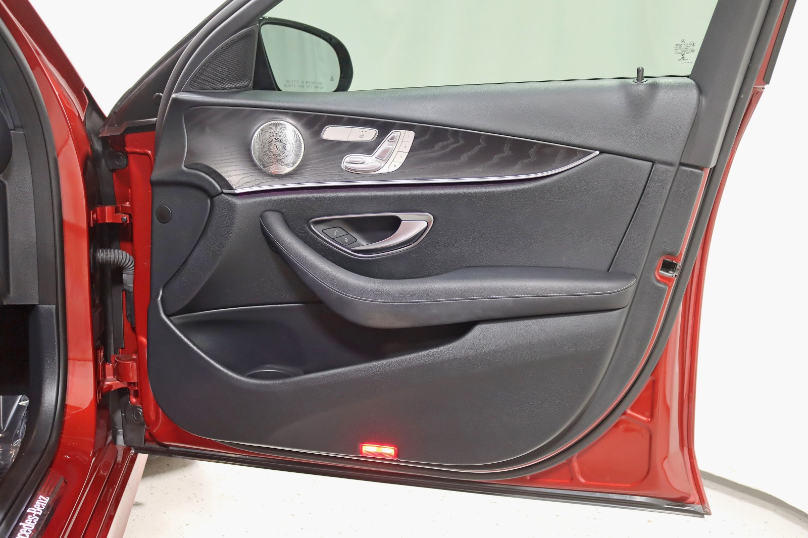 2021 MERCEDES-BENZ E-CLASS - Image 39