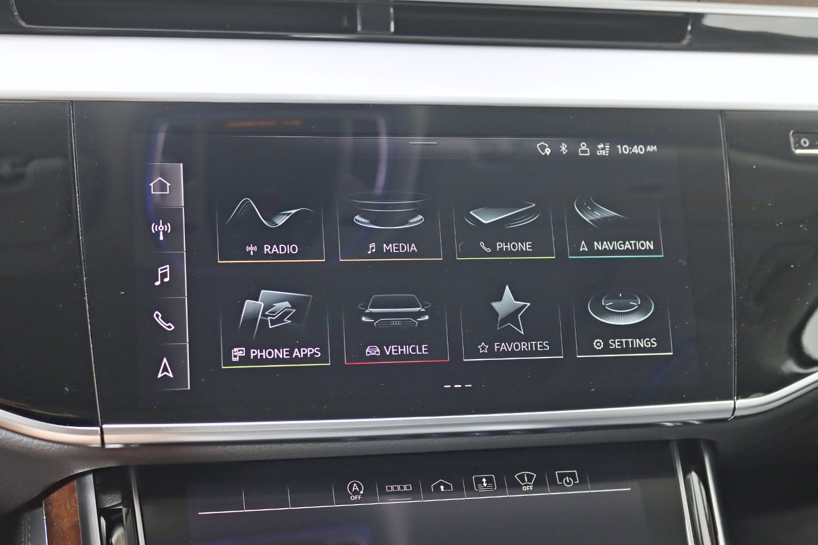 2021 AUDI A8 L - Image 23